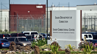 Inmates 'Hack' Prison-Issued Tablets, Swiping $225,000 in In-App Bucks for Music and Games<em></em>